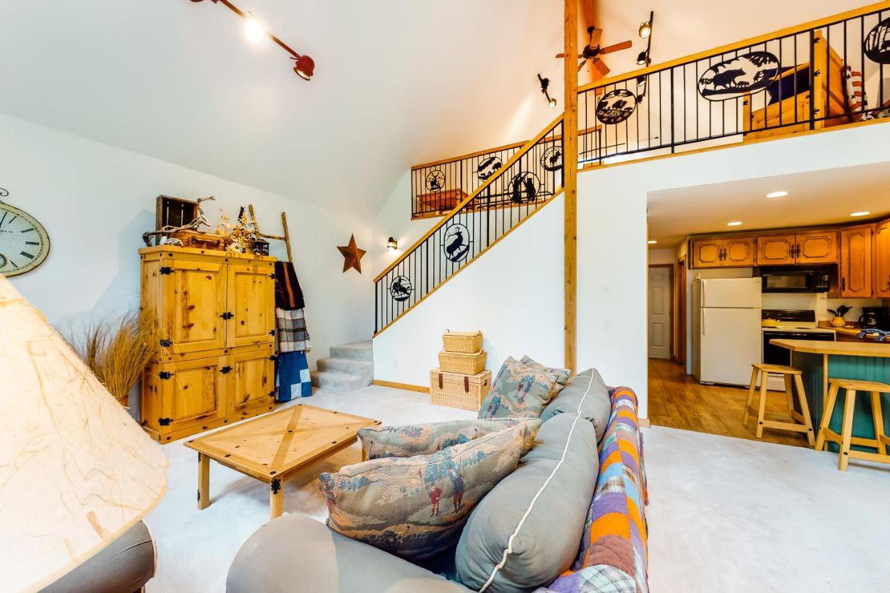 Alpine Home Lilliwaup Luaran gambar