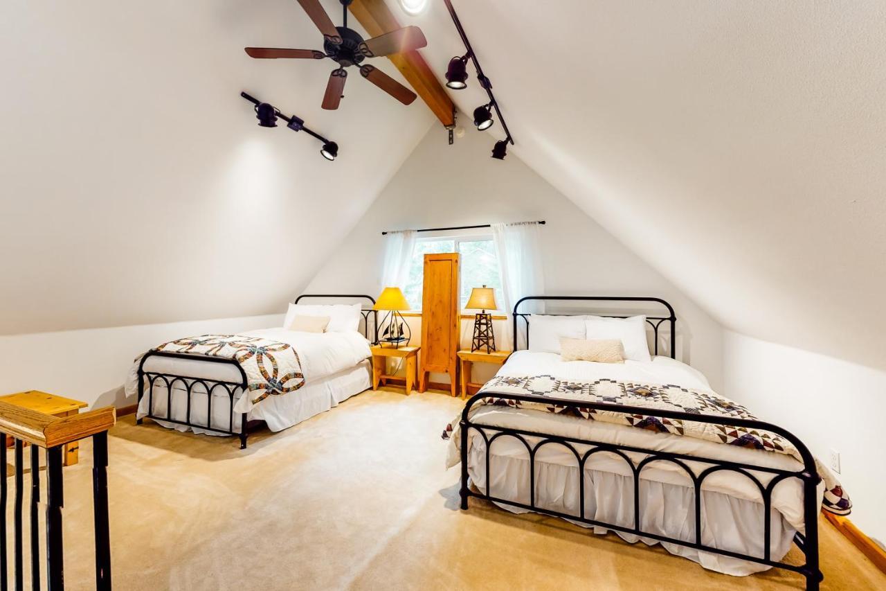 Alpine Home Lilliwaup Luaran gambar